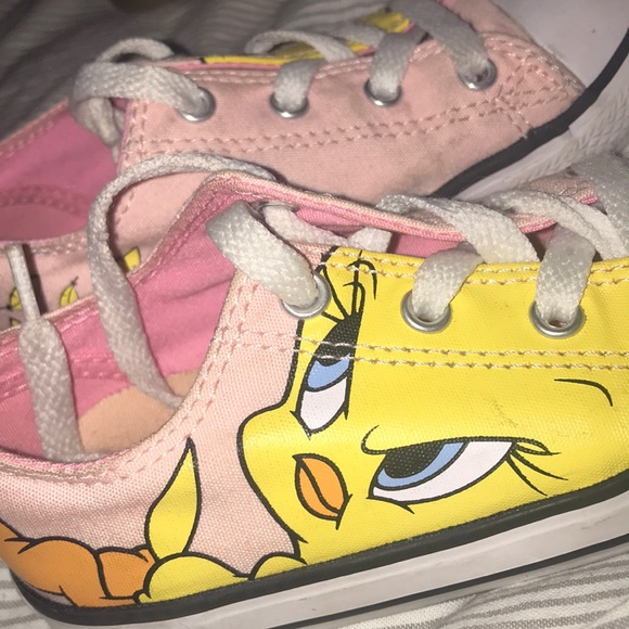 tweety bird shoes converse